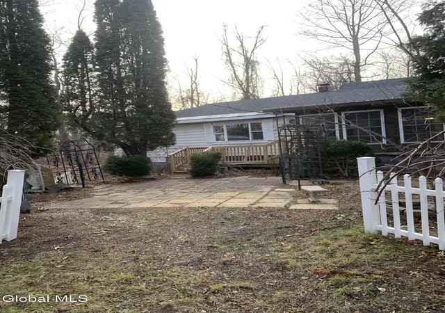 2nd image of 1341 Route 9w, Bethlehem, NY 12158 | MLS# 202614667
