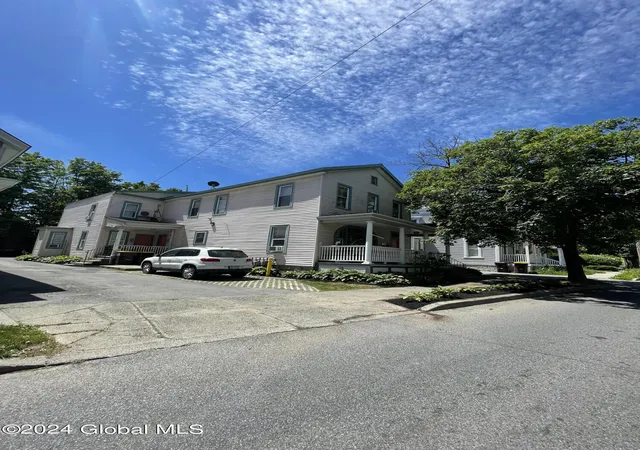 Photo 3 of Quadruplex at 142 Washington St, Saratoga Springs, NY 12866 | MLS# 202418781 | | Sold on 2025-02-28