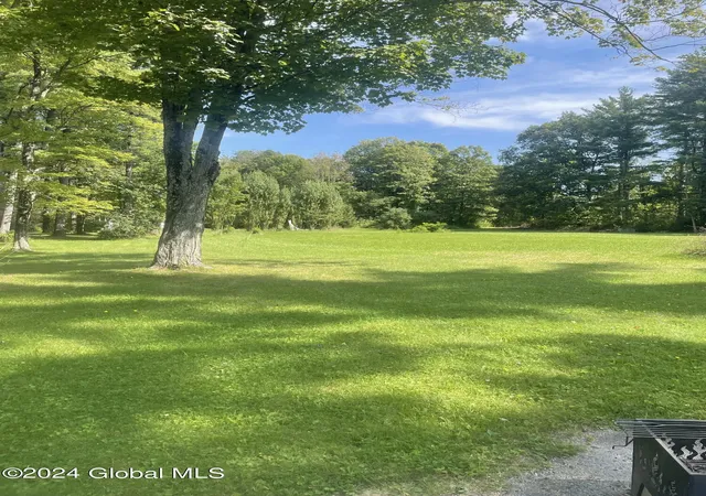 Land for sale at 1014 Nys Route 50 Saratoga Rd, Ballston Lake, NY 12019 | MLS# 202425109 | Listing updated on 2025-09-10