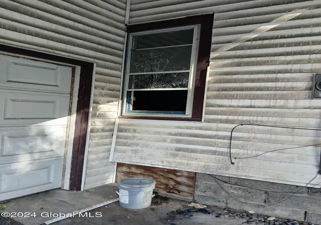 5th image of 66 Wyllie St, Schenectady, NY 12307 | MLS# 202429349