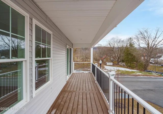 2nd image of 133 Marjorie Ln, Middleburgh, NY 12122