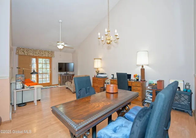 5th image of 82 Killarney Dr, Schenectady, NY 12309 | MLS# 202514126