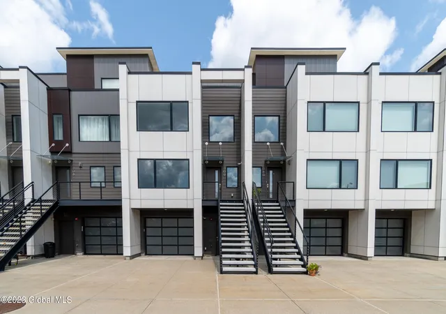 1st image of 309 Harborside Dr, Schenectady, NY 12305 | MLS# 202514574