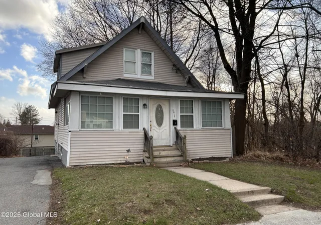 1st image of 2012 State St St, Schenectady, NY 12304 | MLS# 202514983