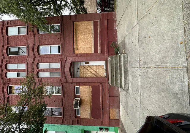 Photo 1 of Sale Pending at 70 Central Ave, Albany, NY 12206 | MLS# 202516479 | Listing updated on 2026-01-22