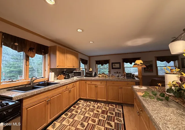 Photo 3 of Single family home for sale at 11 Beaureguard Way, Minerva, NY 12851 | MLS# 202517472 | Listing updated on 2026-05-31