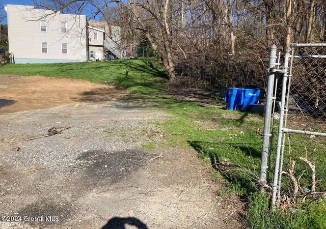 Photo 3 of Land for sale at 563 S Pearl St, Albany, NY 12202 | MLS# 202518532 | Listing updated on 2026-08-04