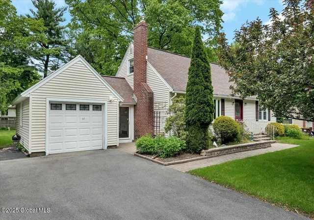 1st image of 27 Cedar Ln, Schenectady, NY 12302 | MLS# 202518634
