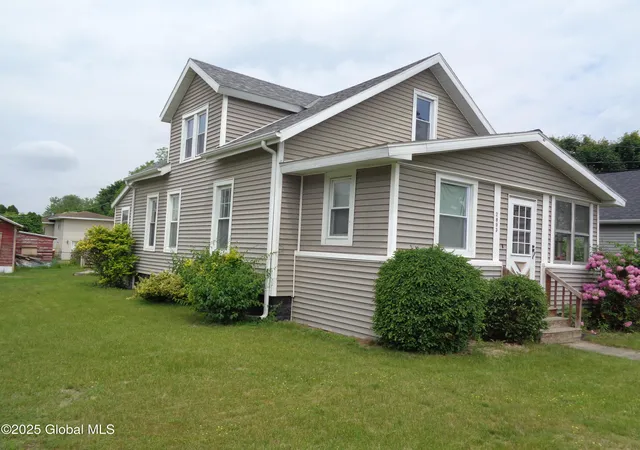 1st image of 2893 Plunkett Ave, Schenectady, NY 12306 | MLS# 202519137