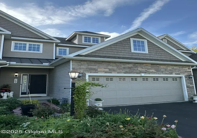 1st image of 167 Fieldstone Dr, Schenectady, NY 12304 | MLS# 202519099