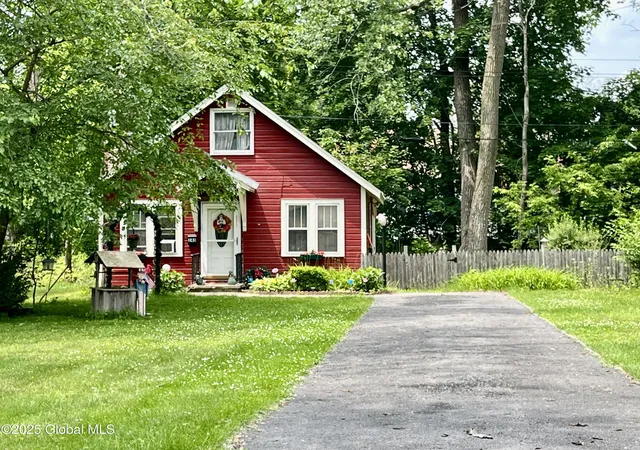 3rd image of 143 Marriott Ave, Schenectady, NY 12304 | MLS# 202519547
