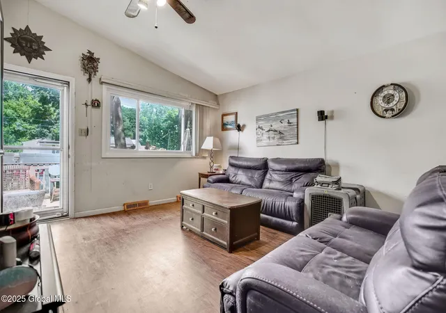 3rd image of 3342 Mcdonald Ave, Schenectady, NY 12304 | MLS# 202520946