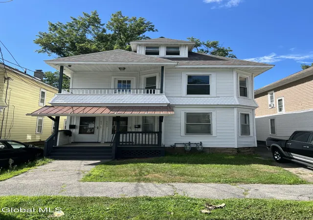 Duplex at 423 Division St, Schenectady, NY 12304 | MLS# 202523760 | | Sold on 2026-04-20