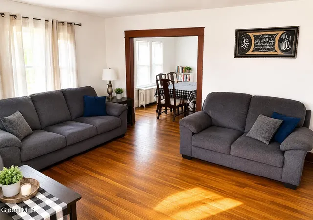 8th image of 333 Mountain St, Albany, NY 12209 | MLS# 202525858