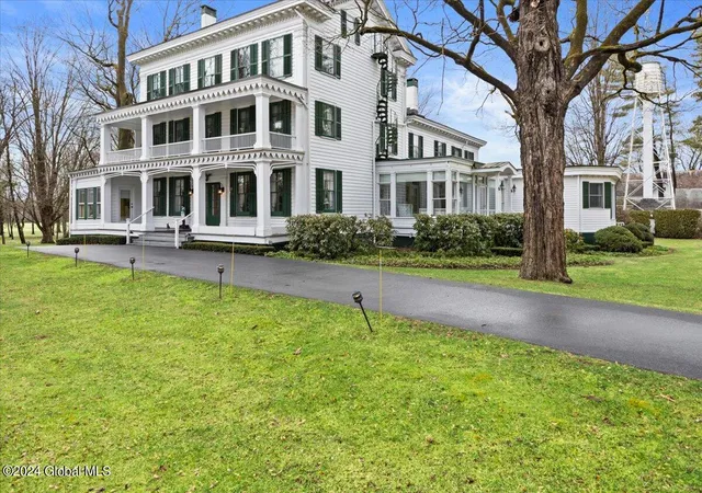 4th image of 40 Geyser Rd, Saratoga Springs, NY 12866 | MLS# 202527675