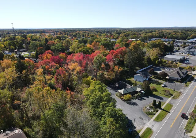 2nd image of 232 Washington St, Saratoga Springs, NY 12866 | MLS# 202530468