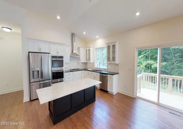 2nd image of 13 Anson Ct, Ballston Spa, NY 12020 | MLS# 202528336