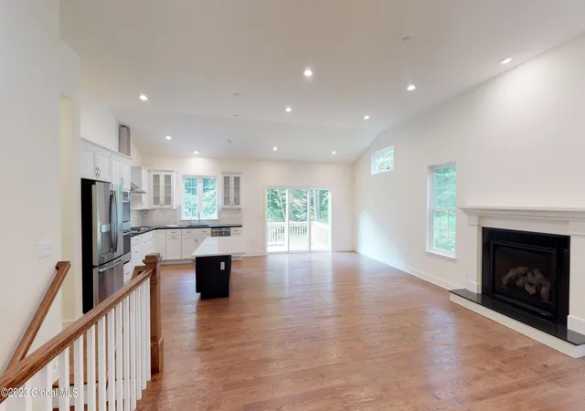 3rd image of 13 Anson Ct, Ballston Spa, NY 12020 | MLS# 202528336