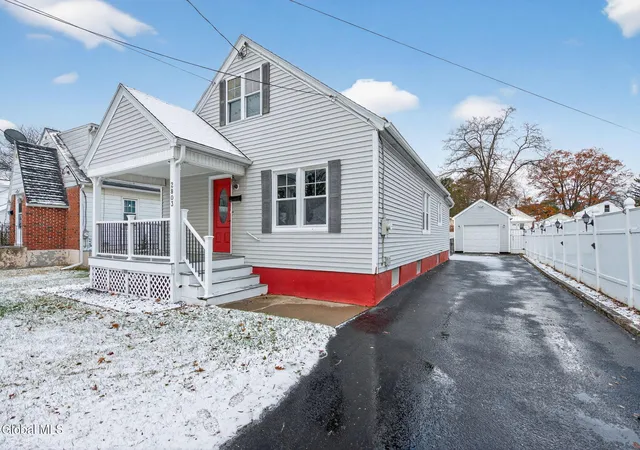 1st image of 2803 Wellington Ave, Schenectady, NY 12306 | MLS# 202529729