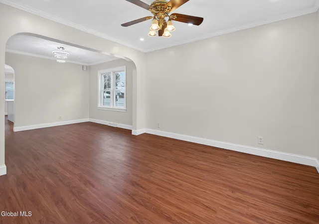 4th image of 2803 Wellington Ave, Schenectady, NY 12306 | MLS# 202529729
