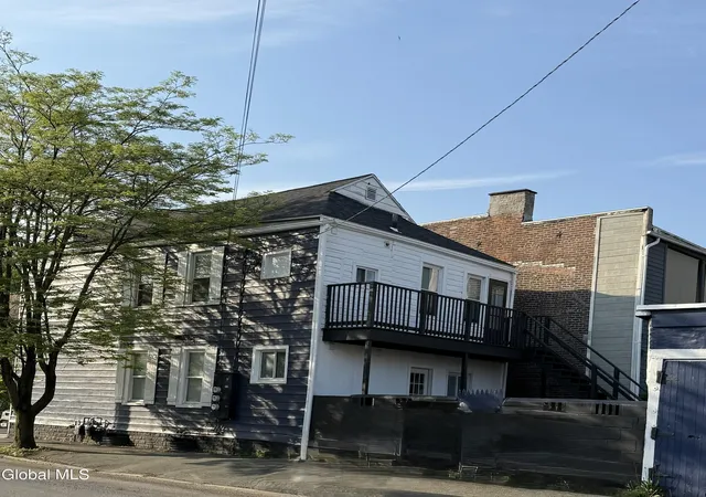 3rd image of 491 2Nd St, Troy, NY 12180 | MLS# 202530094