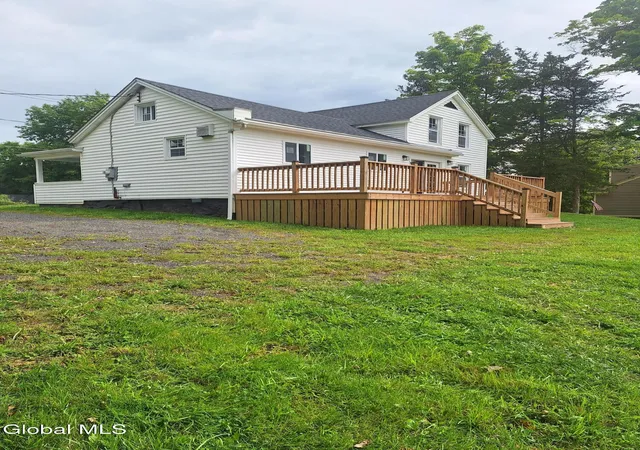 Photo 4 of Single family home for sale at 53 Cummings St, Hoosick Falls, NY 12090 | MLS# 202530442 | Listing updated on 2026-09-10