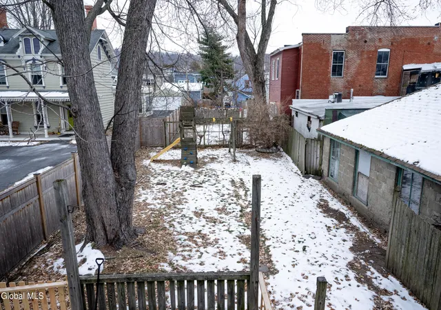Listing Photo 2 - Condo for sale in building located at 104 2nd Ave, Albany, NY 12180 - Unit #