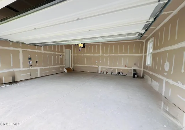 Photo 24 of Single family home for sale at 103 Maxwell Rd, Latham, NY 12110 | MLS# 202610585 | Listing updated on 2026-09-24