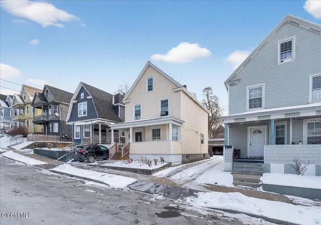 31st image of 118 Linden St, Schenectady, NY 12304 | MLS# 202610965