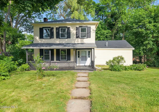 Homes for sale in Coxsackie, NY | 11 Whitbeck St, Coxsackie, NY 12051 | MLS# 202619840