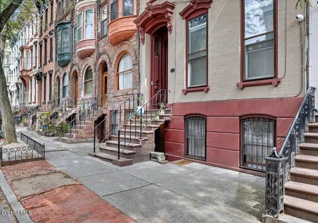 Photo 3 of Sale Pending at 137 Lancaster St, Albany, NY 12210 | MLS# 202624599 | Listing updated on 2026-09-27