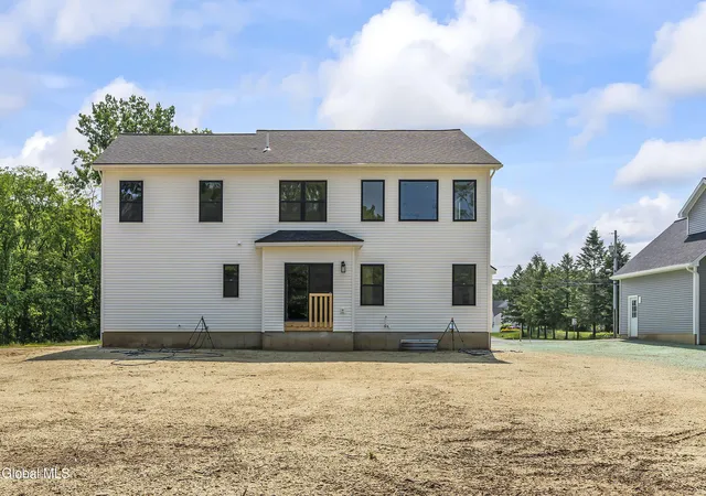 5th image of 25 Teakwood Dr, Clifton Park, NY 12065 | MLS# 202611881