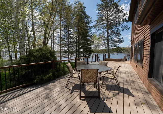 Homes for sale in Mayfield, NY | 122 Boblin Marina Dr, Mayfield, NY 12117 | MLS# 202612178