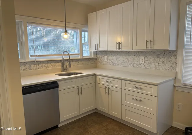 4th image of 616 Kenwood Ave, Bethlehem, NY 12054 | MLS# 202612394