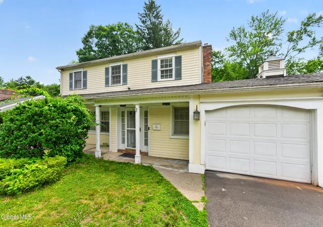 Homes for sale in Schodack, NY | 22 Bri-Lan Ave, Schodack, NY 12061 | MLS# 202612683