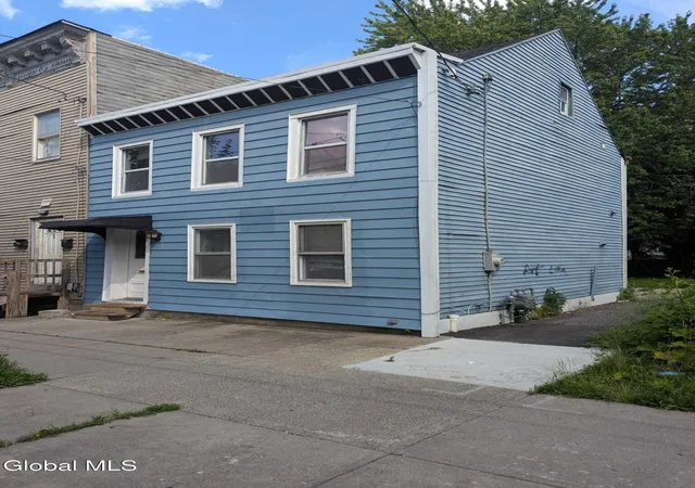 2nd image of 54 Ontario St, Albany, NY 12206 | MLS# 202612942