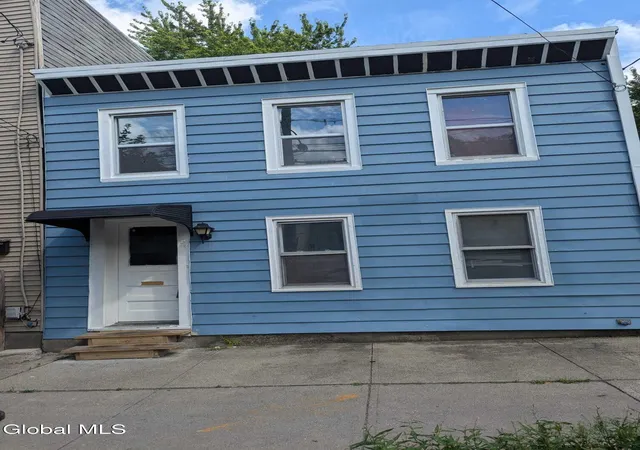 3rd image of 54 Ontario St, Albany, NY 12206 | MLS# 202612942