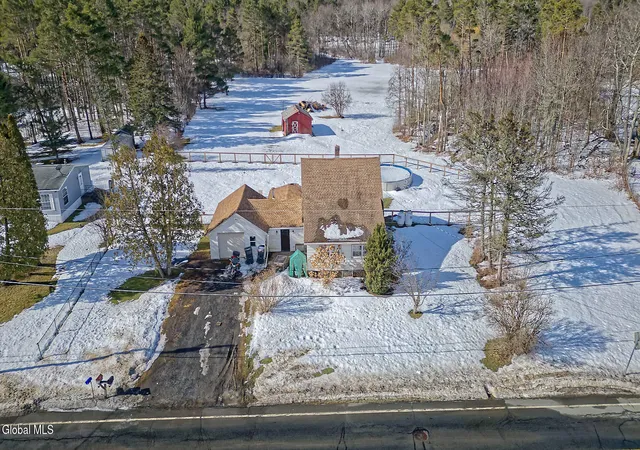 2nd image of 177 Cole Rd, Duanesburg, NY 12053 | MLS# 202613330