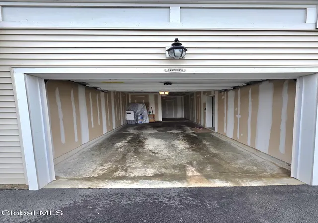 36th image of 208 N Ridge, Troy, NY 12182 | MLS# 202613120