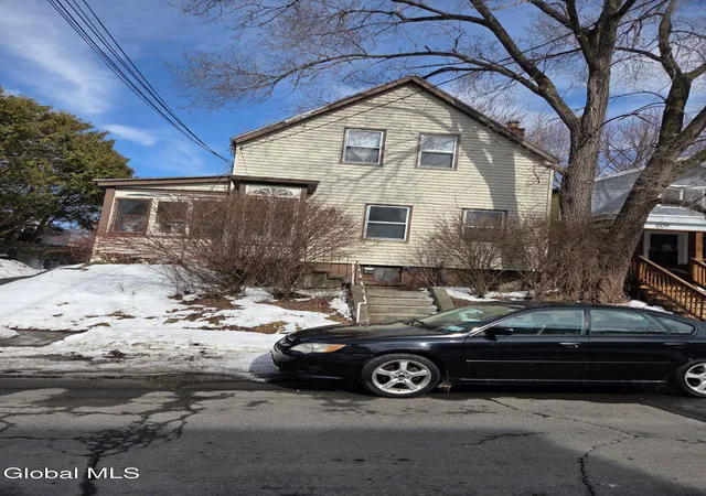 2nd image of 511 Morris St, Albany, NY 12208 | MLS# 202613146