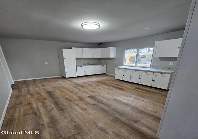 5th image of 29 S Pine Ave, Albany, NY 12208 | MLS# 202613250