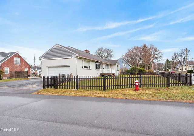 Homes for sale in Rensselaer, NY | 1301 Washington Ave, Rensselaer, NY 12144 | MLS# 202613413