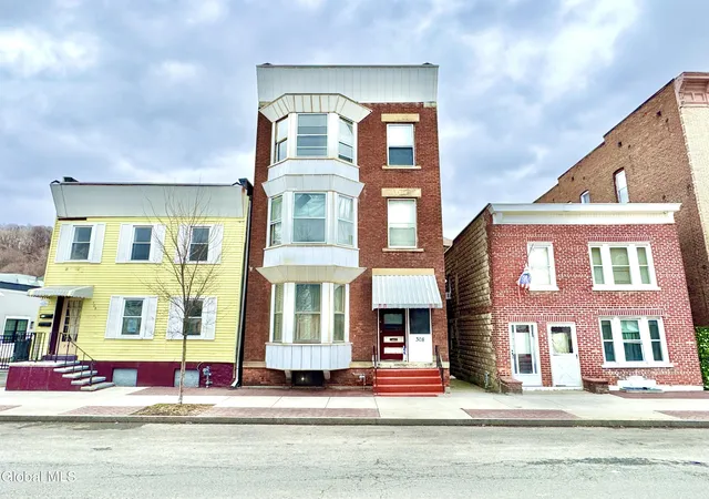 3rd image of 308 4Th St, Troy, NY 12180 | MLS# 202614060
