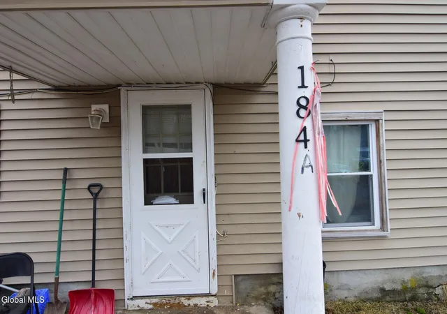 4th image of 460 Cold Spring Rd, Saratoga Springs, NY 12866 | MLS# 202613597