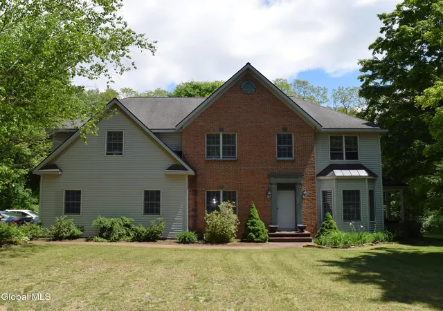 2nd image of 5 King James Ct, Saratoga Springs, NY 12866 | MLS# 202614513
