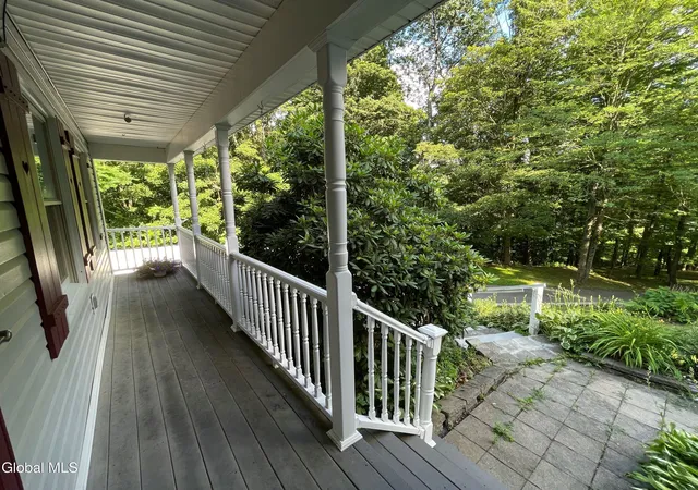 Photo 3 of Sale Pending at 17 Johnny Cake Holw Rd, Melrose, NY 12121 | MLS# 202613932 | Listing updated on 2026-09-28
