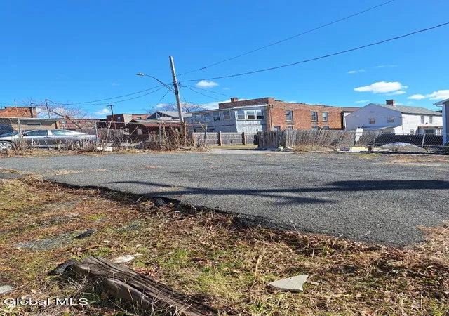 5th image of 65 13Th St, Troy, NY 12180 | MLS# 202613845