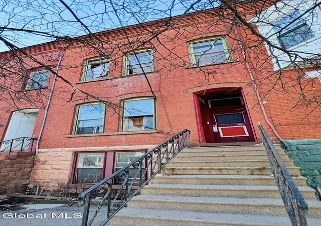 2nd image of 247 Quail St, Albany, NY 12203 | MLS# 202613903