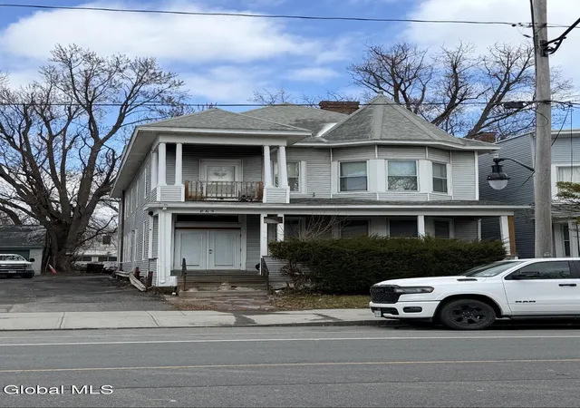 1st image of 865 Madison Ave, Albany, NY 12208 | MLS# 202613988