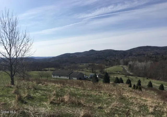 Homes for sale in Schaghticoke, NY | 124 Mineral Springs Rd, Schaghticoke, NY 12121 | MLS# 202614244
